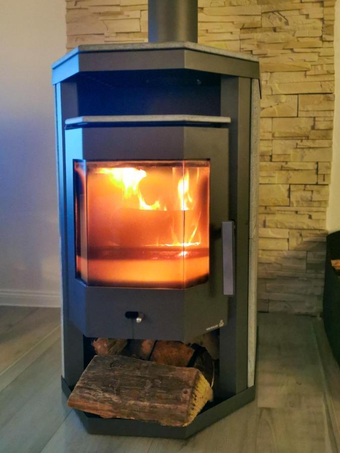 Smittshoern 3 - Nordsee Erdgeschosswohnung Mit Eingezaeunten Garten, Kamin Und Lounge! Altfunnixsiel Buitenkant foto